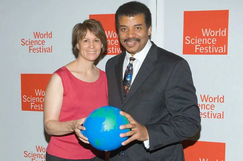 Neil Degrasse Tyson Wife, Age, Height, Weight, Career, Net Worth And More