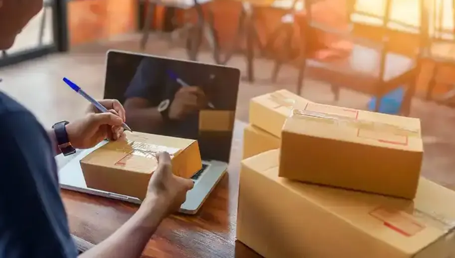 Secure and Safe Methods of Shipping Small Items