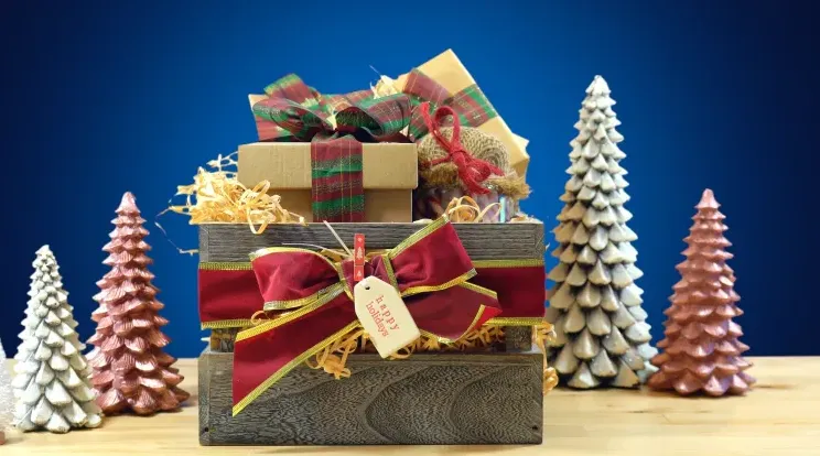 Awards to Hand Out at the Staff Christmas Party – and Why It Pays to Prepare Early