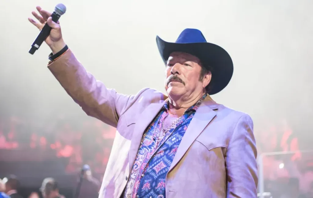 Lalo Mora Age, Biography, Career, Net Worth & More