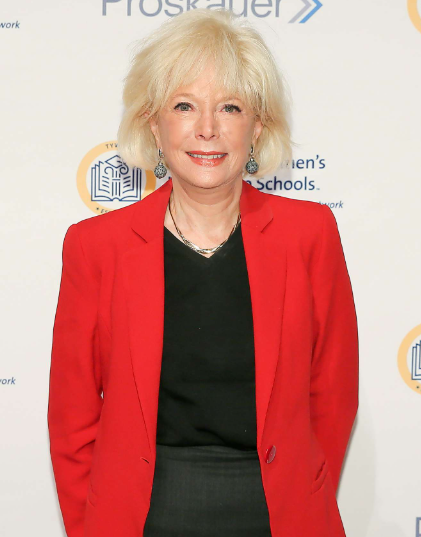 Lesley Stahl Height